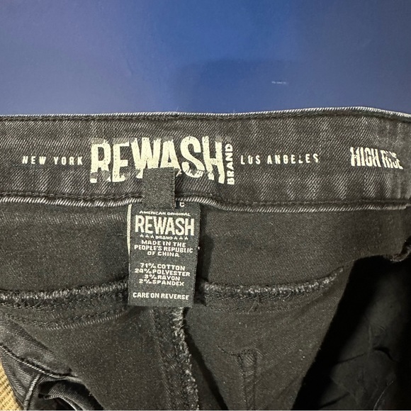 Rewash High Rise Black Denim Jean Shorts 13/31 - Picture 5 of 6